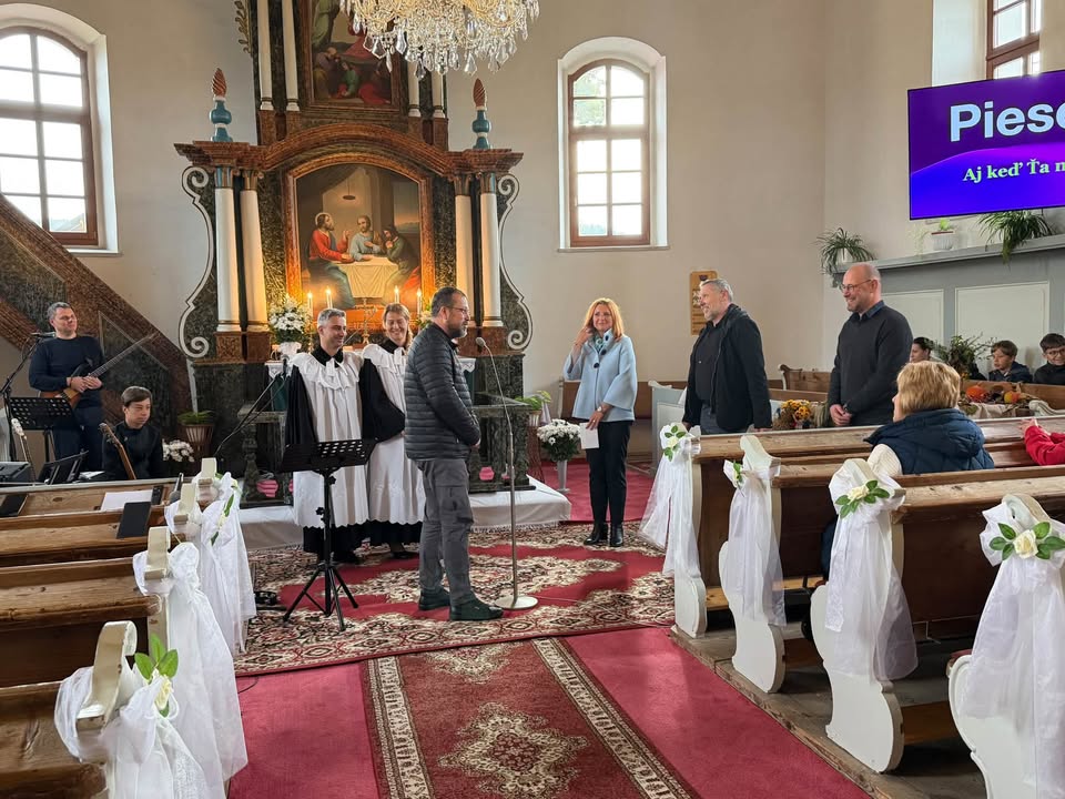 Fotografia z Facebooku ECAV HÁJ